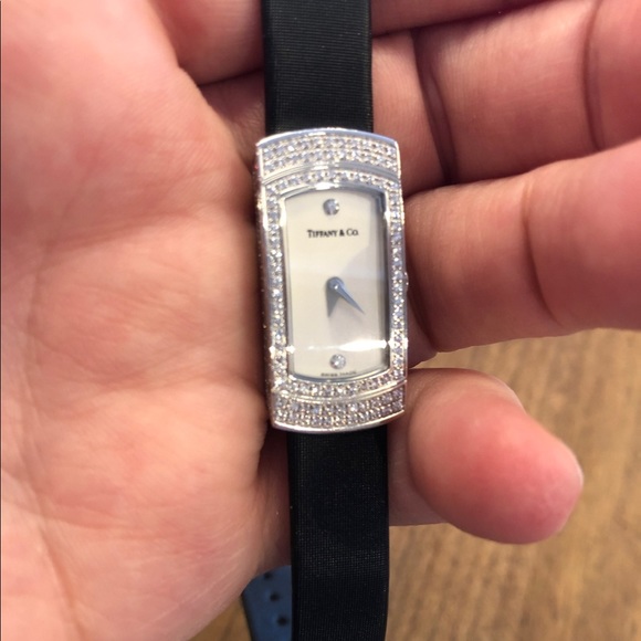 Tiffany and Co 18k and Diamond watch - Picture 3 of 11